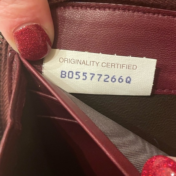 **EUC **Bottega Venata Zip Around Wallet - Picture 3 of 7